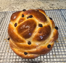 Load image into Gallery viewer, Braided Round Challah
